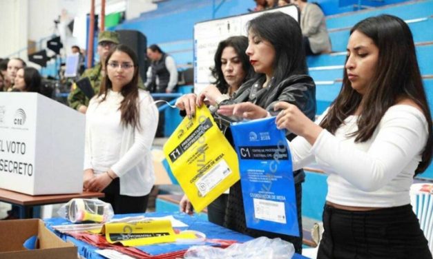 Revolución Ciudadana presentó una nueva objeción en el CNE sobre la elección presidencial