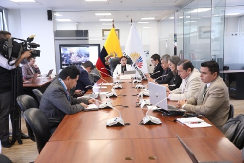 Comisión analiza las últimas observaciones previo a la aprobación del informe para el segundo debate de las reformas al Código Monetario