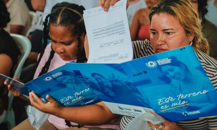 800 familias reciben sus títulos de propiedad y el Alcalde de Guayaquil anunció nuevas obras para la cooperativa Ciudad de Dios