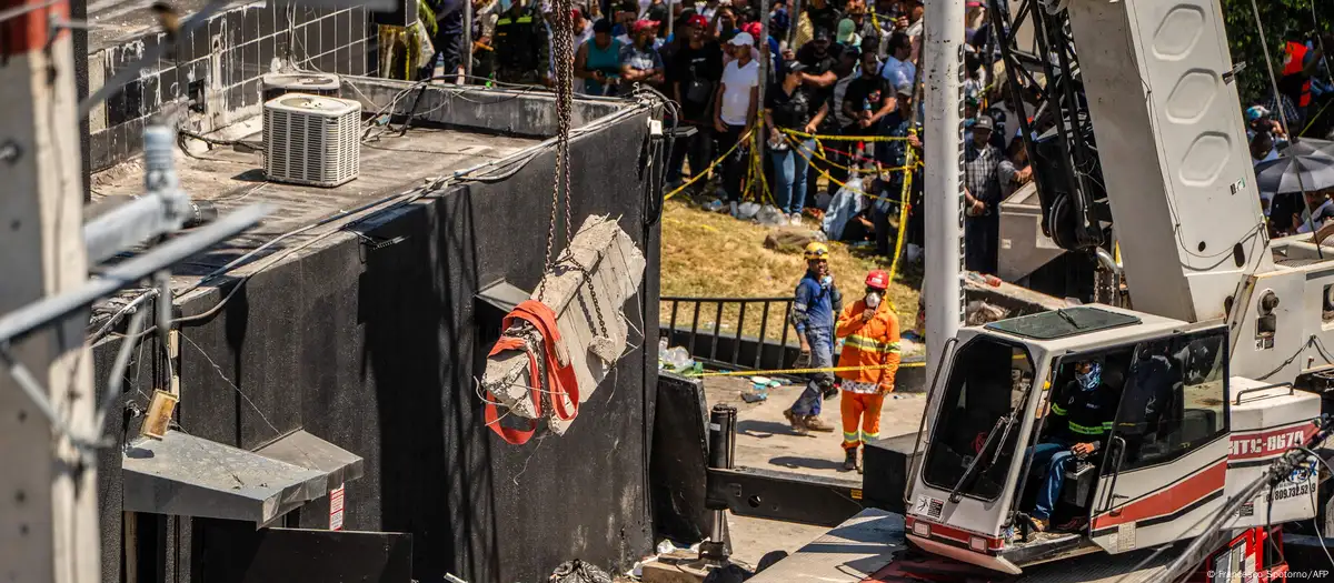 Sigue sin pausa búsqueda de sobrevivientes en Santo Domingo