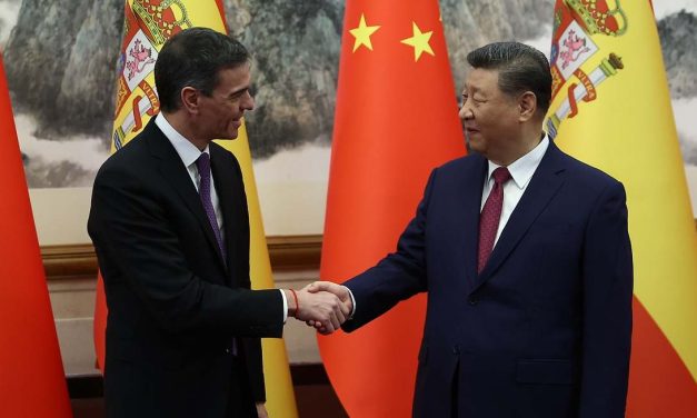 Pedro Sánchez cierra su gira asiática estrechando lazos con Xi Jinping: “España ve a China como un socio de la UE”