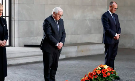 Alemania conmemora 80 años del fin de la II Guerra Mundial