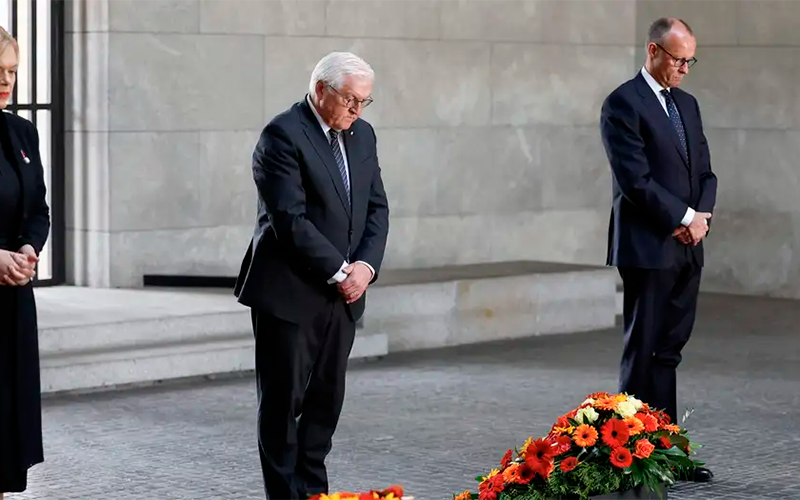 Alemania conmemora 80 años del fin de la II Guerra Mundial