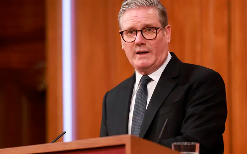 Duro plan migratorio de Starmer para “recuperar el control”