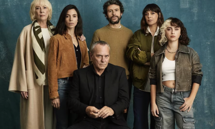 “Legado” en Netflix: luchas generacionales, corrupción en el periodismo y tensiones familiares en un imperio mediático