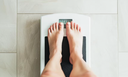Un estudio reveló cuánto peso hay que perder en la mediana edad para ganar años de vida