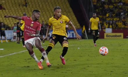 GRIS EMPATE EN EL MONUMENTAL: BSC igualó sin goles ante D. Cuenca y cedió la punta