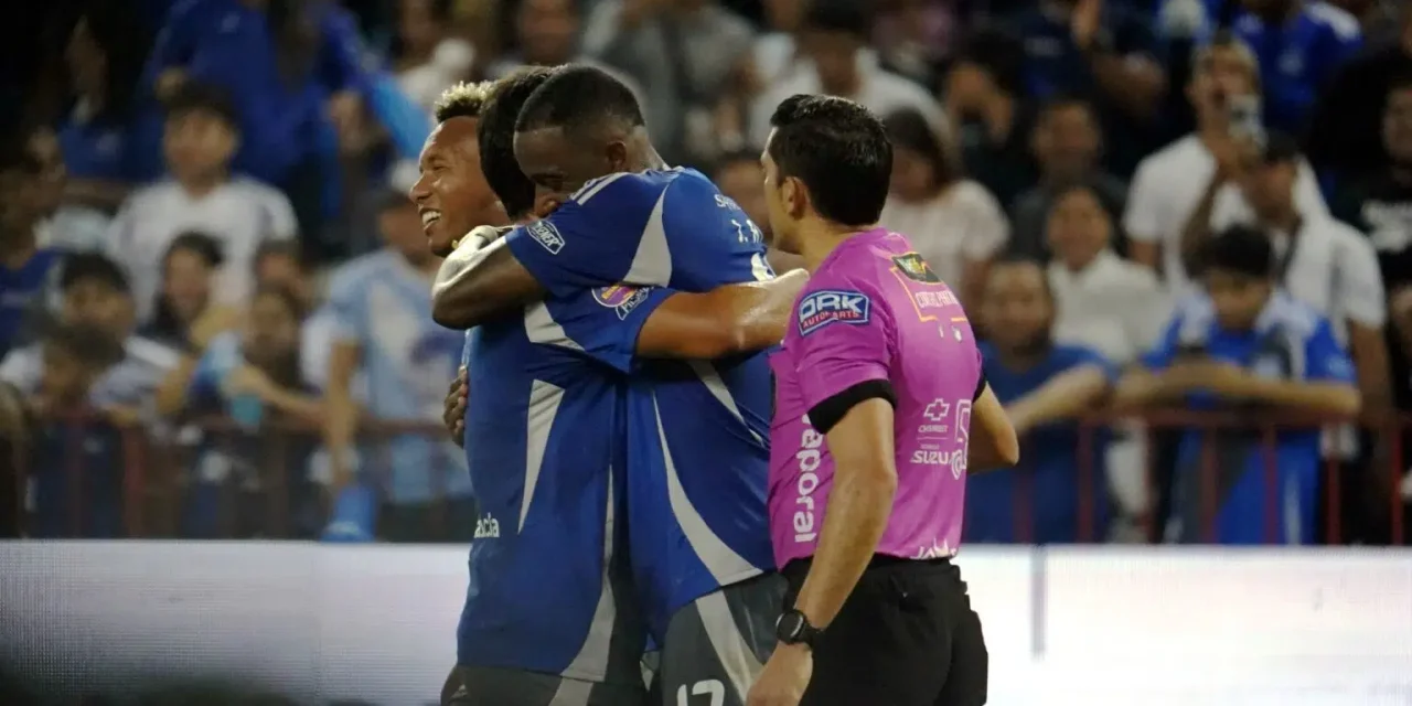 GRACIAS A LA ‘YOYA’: Emelec venció a Orense por la mínima
