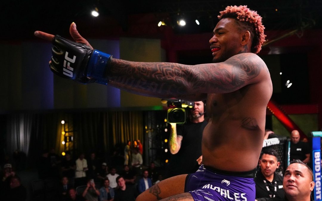 EN EL PRIMER ROUND: Michael Morales venció Gilbert Burns