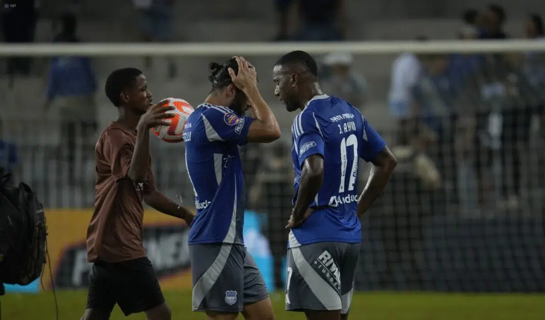 EN ESPECIAL A LAS MADRES: Las disculpas de Jaime Ayoví a la hinchada de Emelec