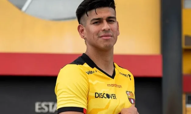 OFICIAL: Xavier Arreaga es baja en BSC para el partido ante Católica