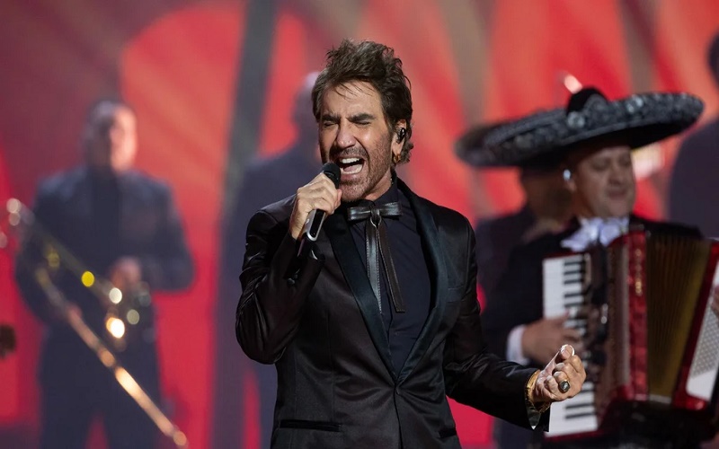 Alejandro Fernández anuncia gira de conciertos en Colombia en homenaje a su fallecido padre: estas son las ciudades en las que se presentará