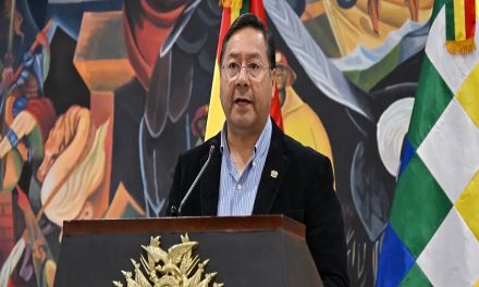 Bolivia anuncia medidas para enfrentar la crisis económica