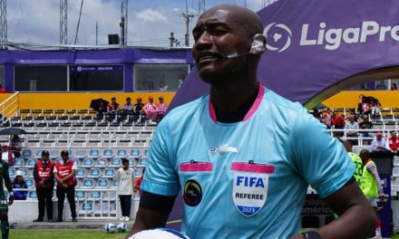 Se reveló la calificación de Augusto Aragón por su actuación del Clásico del Astillero
