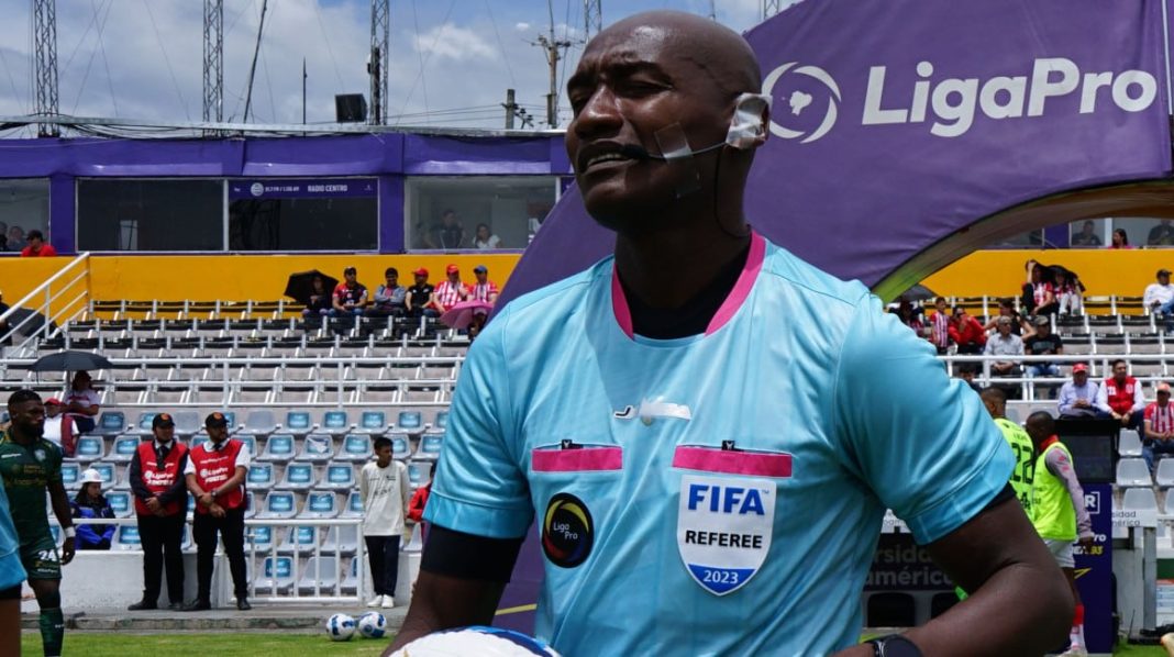 Se reveló la calificación de Augusto Aragón por su actuación del Clásico del Astillero
