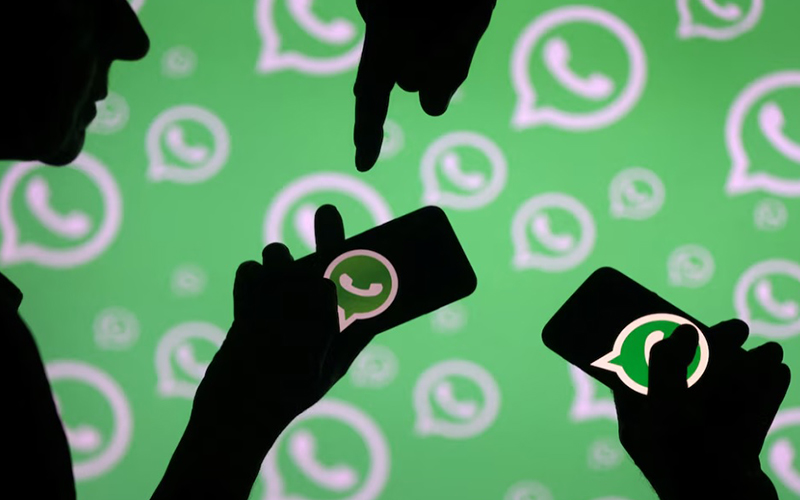 Así pueden robar una cuenta de WhatsApp sin tocar el teléfono: todo se hace desde el buzón de voz