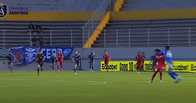 Se reveló el audio del VAR en la expulsión de Joao Quiñónez ante El Nacional