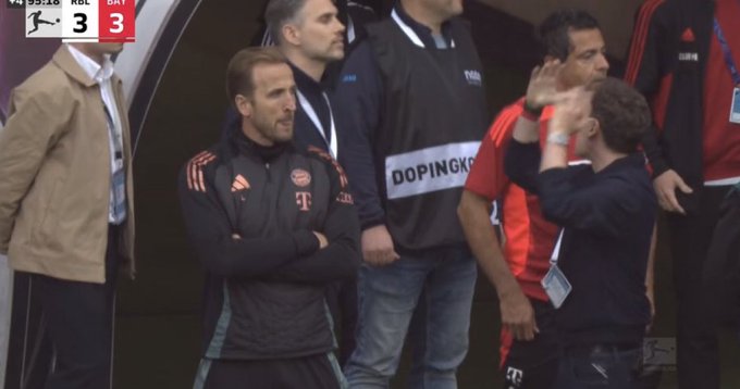 ¡INCREÍBLE! Kane bajó para celebrar su primer título, pero le empataron al Bayern sobre el final