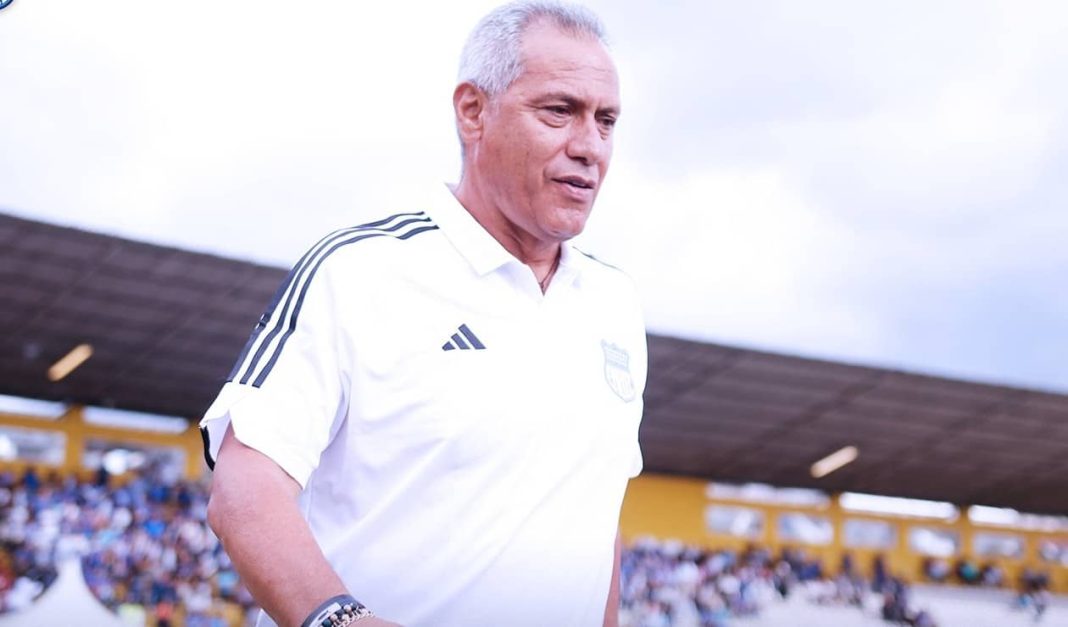 Emelec levantó la inhibición de Hernán Torres en FIFA