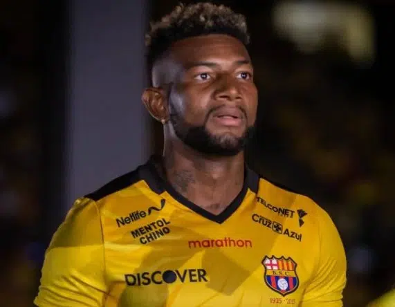BSC respalda públicamente a Gustavo Valecilla tras el duro partido ante River Plate