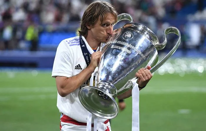 Real Madrid no tendría dentro de sus planes renovar a Luka Modric