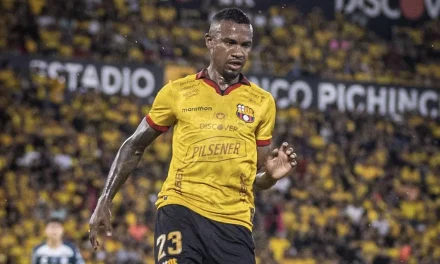 “LA IDEA ES GANARLO”: Dixon Arroyo, volante de Barcelona SC, en la previa del partido copero vs IDV