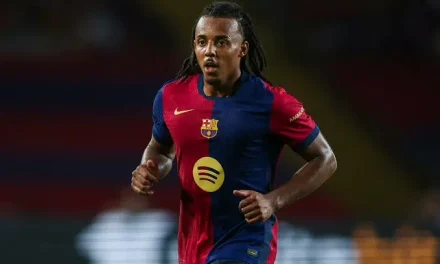 Koundé desmiente rotundamente haber criticado a Lewandowski: “No es periodismo inventar”