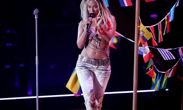 Karol G habló sobre su relación con Feid: “Es un placer tenerlo”