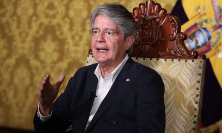 Jueza archiva denuncia por peculado contra Guillermo Lasso en caso Flopec