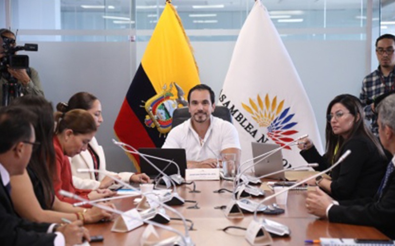 Registro Civil presentó observaciones a proyectos de reforma a la Ley de Movilidad Humana