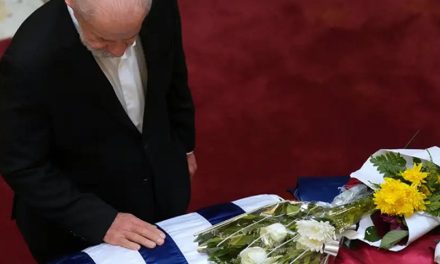 Lula y Boric se suman al último adiós a Mujica