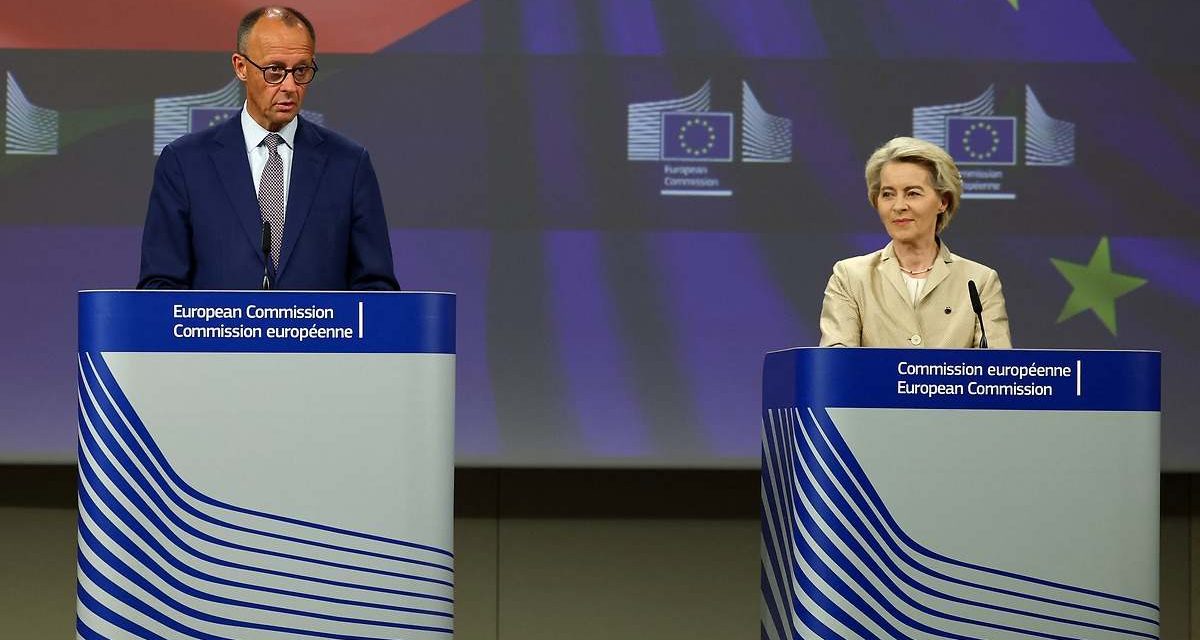 Úrsula Von der Leyen pide a Trump “algo concreto” para sentarse con él a negociar sobre aranceles