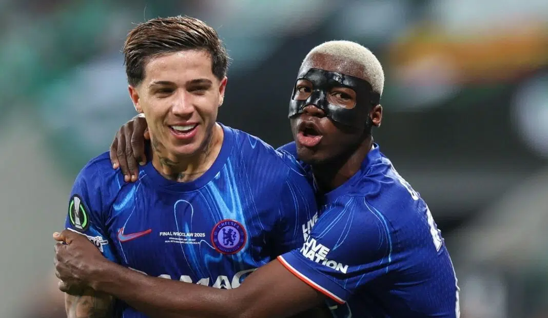 MOISÉS CERRÓ LA GOLEADA: CHELSEA CAMPEÓN DE LA CONFERENCE LEAGUE CON GOL DE CAICEDO