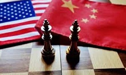 Primer acercamiento entre EEUU y China tras la imposición de aranceles