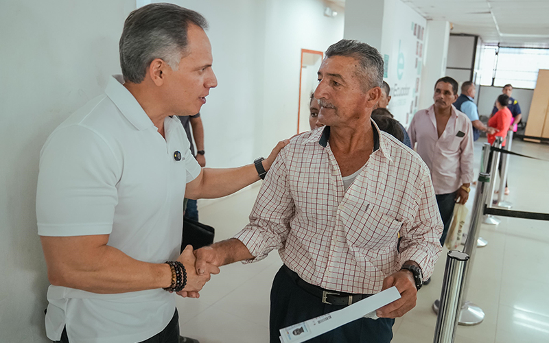 Prefectura Ciudadana del Guayas entregó Bono Agrícola Solidario a pequeños arroceros de Daule