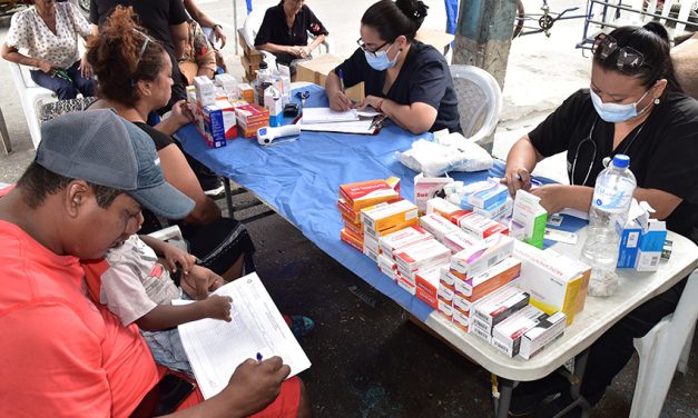 Brigadas de salud atendieron en sectores del sur y noroeste de Guayaquil