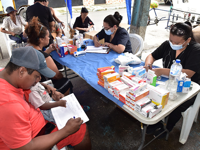 Brigadas de salud atendieron en sectores del sur y noroeste de Guayaquil