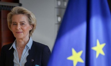 Bruselas plantea agilizar los pagos a los agricultores y controles ambientales simplificados