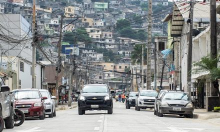 Comerciantes y habitantes de Mapasingue Este se benefician de la reconstrucción de la Av. Primera