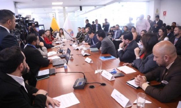 Comisión de Desarrollo Económico recibió aportes del sector productivo y expertos en derecho penal