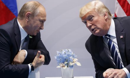 Trump y Putin hablan por teléfono sobre Ucrania
