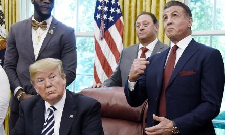 La guerra comercial llega al cine: Trump quiere imponer un arancel del 100% a las películas extranjeras