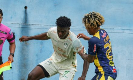 POCAS EMOCIONES: Delfín igualó sin goles ante Orense