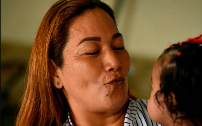 Guayaquil rinde homenaje a las madres que mantienen limpia la ciudad
