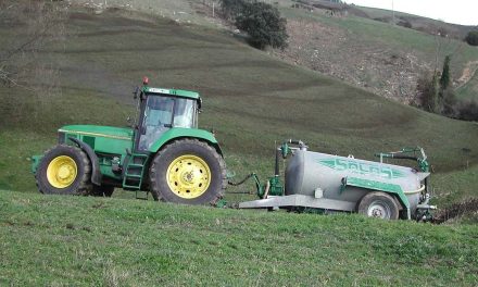 Los aranceles a los fertilizantes rusos supondrá un aumento en los costes para el campo extremeño de 12,6 millones
