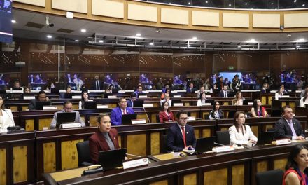 Nueva Asamblea Nacional empieza con altercados