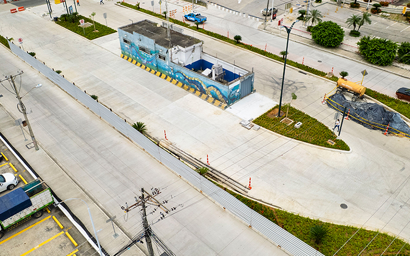 Moderna intersección en la Av. Isidro Ayora será entregada en junio