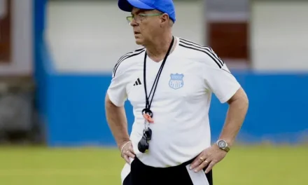 Jorge Célico dirigirá el Clásico, decidido por la directiva