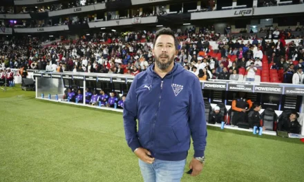 OFICIAL: Pablo “Vitamina” Sánchez deja de ser director técnico de LDUQ