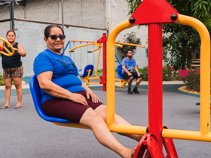 Parque inaugurado por el Alcalde en el Suburbio se convierte en un espacio familiar y comunitario